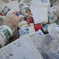 نیازمند نیرو کار