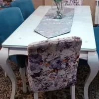 میز ناهار خوری