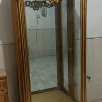 ویترین و جاکفشی