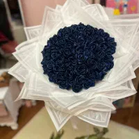 باکس و دسته گل