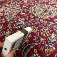 iphone se2020 کارتون کوچیک|موبایل|کوار, |دیوار