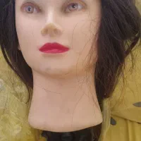 کله مانکن با مو طبیعی