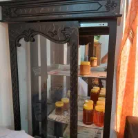 ویترین سالم و در حد نو|مبلمان خانگی و میز عسلی|لاهیجان, یوسف آباد|دیوار