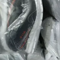 کتونی حراجی عمده ای داریم|لباس|مشهد, جانباز|دیوار