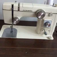 چرخ خیاطی ژانومه ۸۰۲ ژاپن