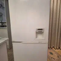 یخچال بالا پایین سامسونگ ۷۱۰