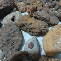 شهاب سنگ|کلکسیون اشیاء عتیقه|شیراز, گویم|دیوار