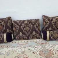 روبالشی و ۴ عدد پشتی