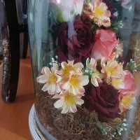 سبد گل شیشه ای