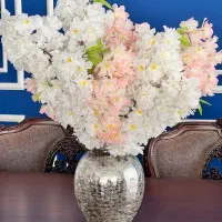 گل و‌گلدان