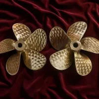 طرساپ سازنده انواع پروانه و پنکه لنج و شناور