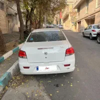 رانا پلاس ۱۴۰۲ مشابه صفر|خودرو سواری و وانت|تهران, قلهک|دیوار