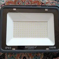 فروش دو عدد پروژکتور ۱۰۰ وات Ip65 opticalدر حد نو