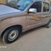 تویوتا هایلوکس مدل۲۰۰۶   تمیز