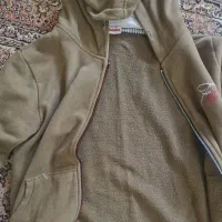 سویی شرت مناسب گروه سنی پنج تا نه سال