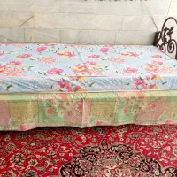 تخت یک نفره