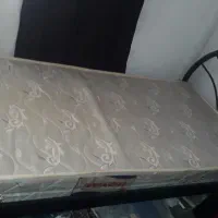 تخت فلزی و تشک