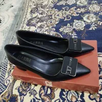 کفش زنانه|کیف، کفش، کمربند|تربت جام, شیخ احمد جامی|دیوار