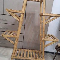 استند چوبی