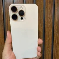 ایفن ۱۶ پرومکس دیزرت