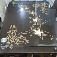 میز نهارخوری چهارنفره