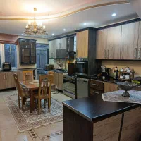 رهن ویلایی ۲۴۰ متری شهید رجایی