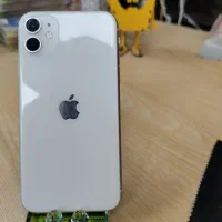 آیفون ۱۱  و xs