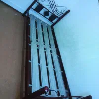 تخت یک نفره