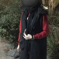 پافر بلند یک طرف جیب بزرگ|لباس|گلبهار, شهر جدید گلبهار|دیوار