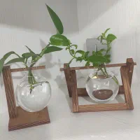 گلدان چوب و شیشه