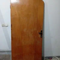 تعدادی در چوبی و آلمینیومی و پنجره