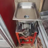 چرخ گوشت صنعتی ۳۲ تمیز