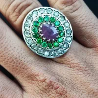 انگشتر کلکسیونی با سیمکارت هم معاوضه دارم