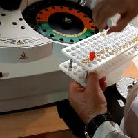 ثبت نام(مهلت آخر)دوره تکنسین آزمایشگاه در صحنه