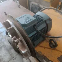 دینام مکنده موتوژن ۱.۵ اسب سه فاز در حد نو