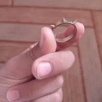 انگشتر طلایی