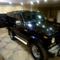 نیسان پاترول دو در چهار سیلندر مشکی