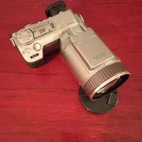 دوربین عکاسی و فیلم برداری سونیCyber-shot DSC-F707|دوربین عکاسی و فیلم‌برداری|تهران, شهرک ژاندارمری|دیوار