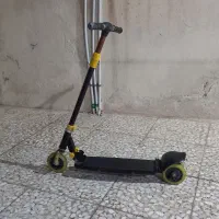 یه عدد اسکوتر سالم