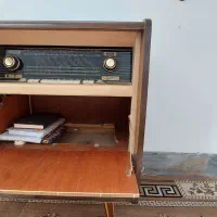 رادیو مبله قدیمی|کلکسیون اشیاء عتیقه|قم, هنرستان|دیوار