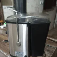آبمیوه گیری  ایسین