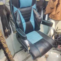 فروش یک عدد صندلی