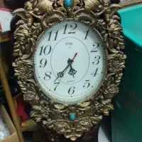 ساعت دیواری سالم