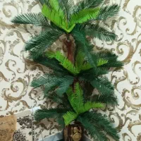 نخل یک متر و شصت سانت بزرگ و زیبا|گل مصنوعی|اسفراین, |دیوار