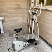 الپتیکال خانگی صندلی دار سالم و تمیز درحد