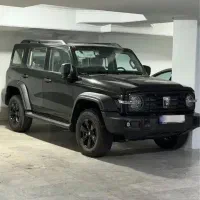 تانک ۳۰۰ مشکی