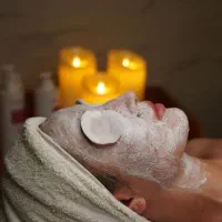 پاکسازی و جوانسازی صورت|خدمات آرایشگری و زیبایی|جم, |دیوار