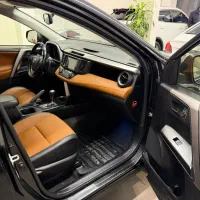 تویوتا راو۴ مشکی ۲۰۱۷ فول عمان 145تا کار بدون رنگ|خودرو سواری و وانت|اصفهان, مسجد مصلی|دیوار