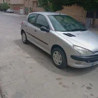 206 مدل 83 تمام فابریک بدون ضربه