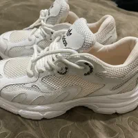 کت و‌ شلوار